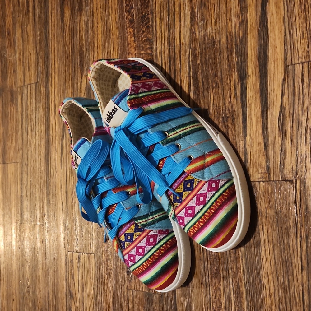 Inkkas Sneakers